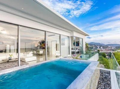Ático de tres dormitorios con piscina privada y vistas al mar — The View Phuket By RESAVA